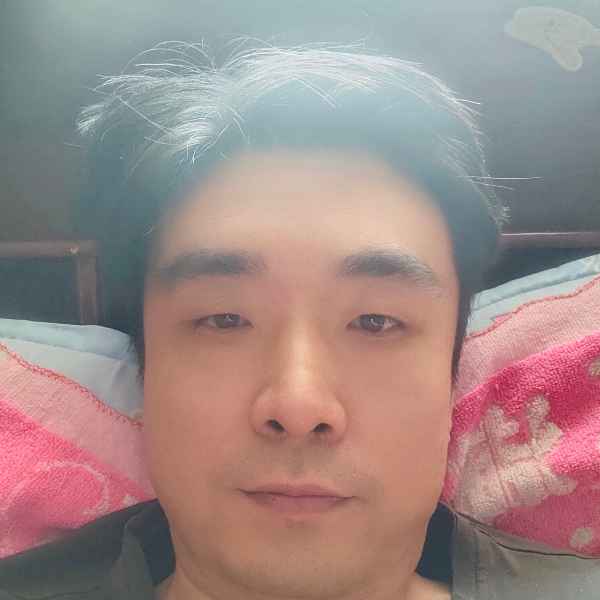 河南42岁单身帅哥真诚找对象-遂川征婚相亲网
