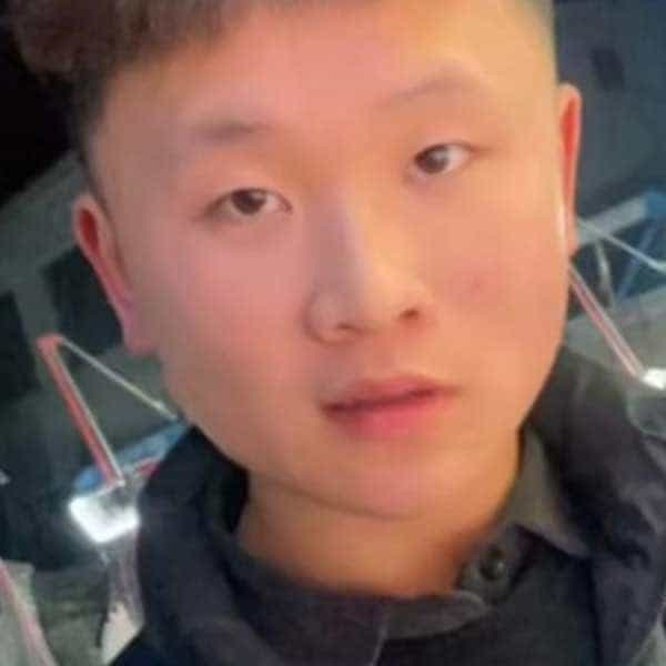 河南21岁单身帅哥真诚找对象-遂川征婚相亲网