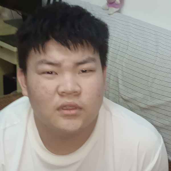 江苏20岁单身帅哥真诚找对象-遂川征婚相亲网