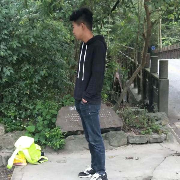 四川26岁单身帅哥真诚找对象-遂川征婚相亲网