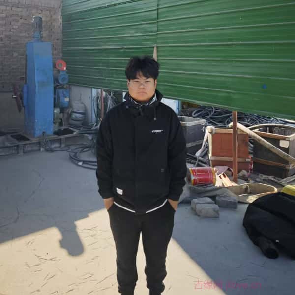 河北31岁单身帅哥真诚找对象-遂川征婚相亲网