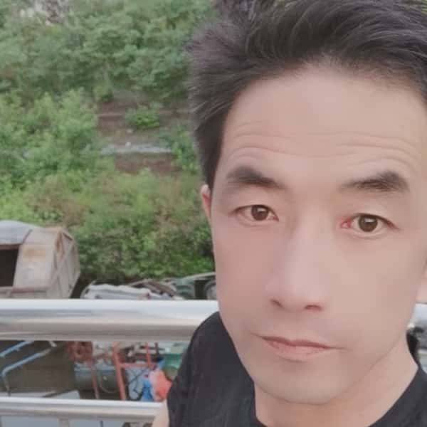 陕西44岁单身帅哥真诚找对象-遂川征婚相亲网