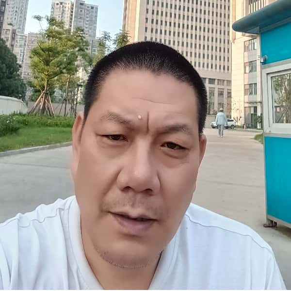 湖北45岁单身帅哥真诚找对象-遂川征婚相亲网