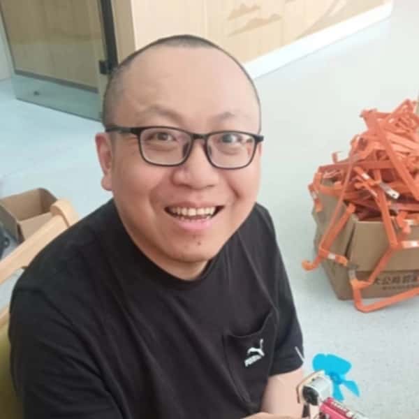 江苏42岁单身帅哥真诚找对象-遂川征婚相亲网