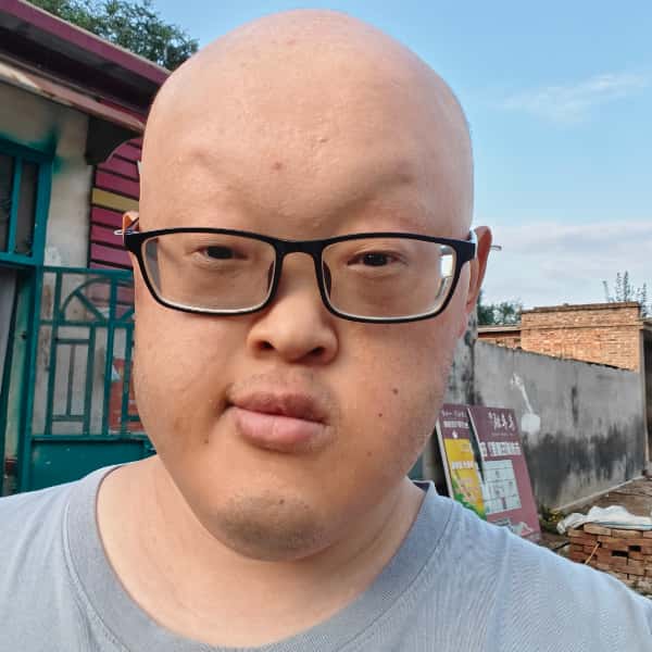 山东27岁单身帅哥真诚找对象-遂川征婚相亲网