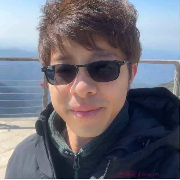 上海32岁单身帅哥真诚找对象-遂川征婚相亲网