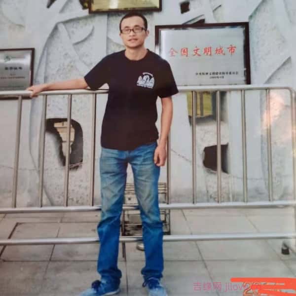 江苏36岁单身帅哥真诚找对象-遂川征婚相亲网