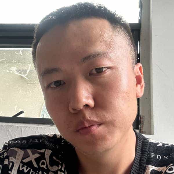 青海32岁单身帅哥真诚找对象-遂川征婚相亲网